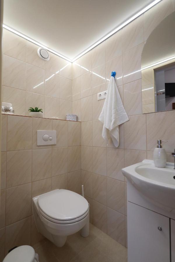 Vito Apartman Eger Exterior foto